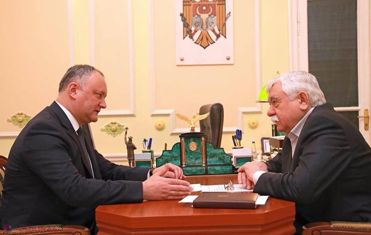 Președintele Dodon caută modalități de REVIZUIRE a deciziilor Curții Constituționale cu care nu este de acord