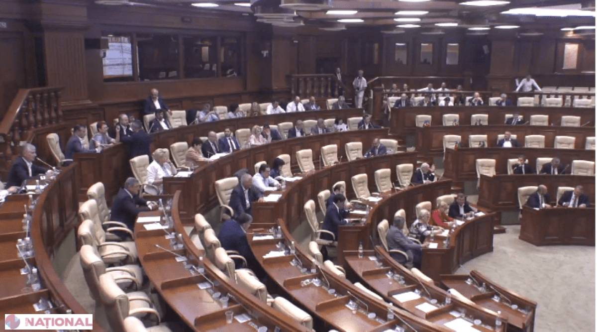 Legea cu privire la Guvern, adoptată în lectură finală de Parlament: Premierul va prezenta săptămâna viitoare structura noului Executiv