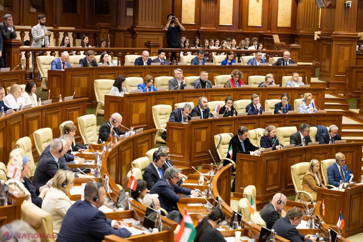 VIDEO // Adevărații PRIETENI ai R. Moldova, în Parlamentul de la Chișinău. Igor Grosu: „Fiecare dintre cele 27 de state membre UE ne-a tratat cu RESPECT şi empatie, așa cum trebuie să fie într-o familie mare şi unită”