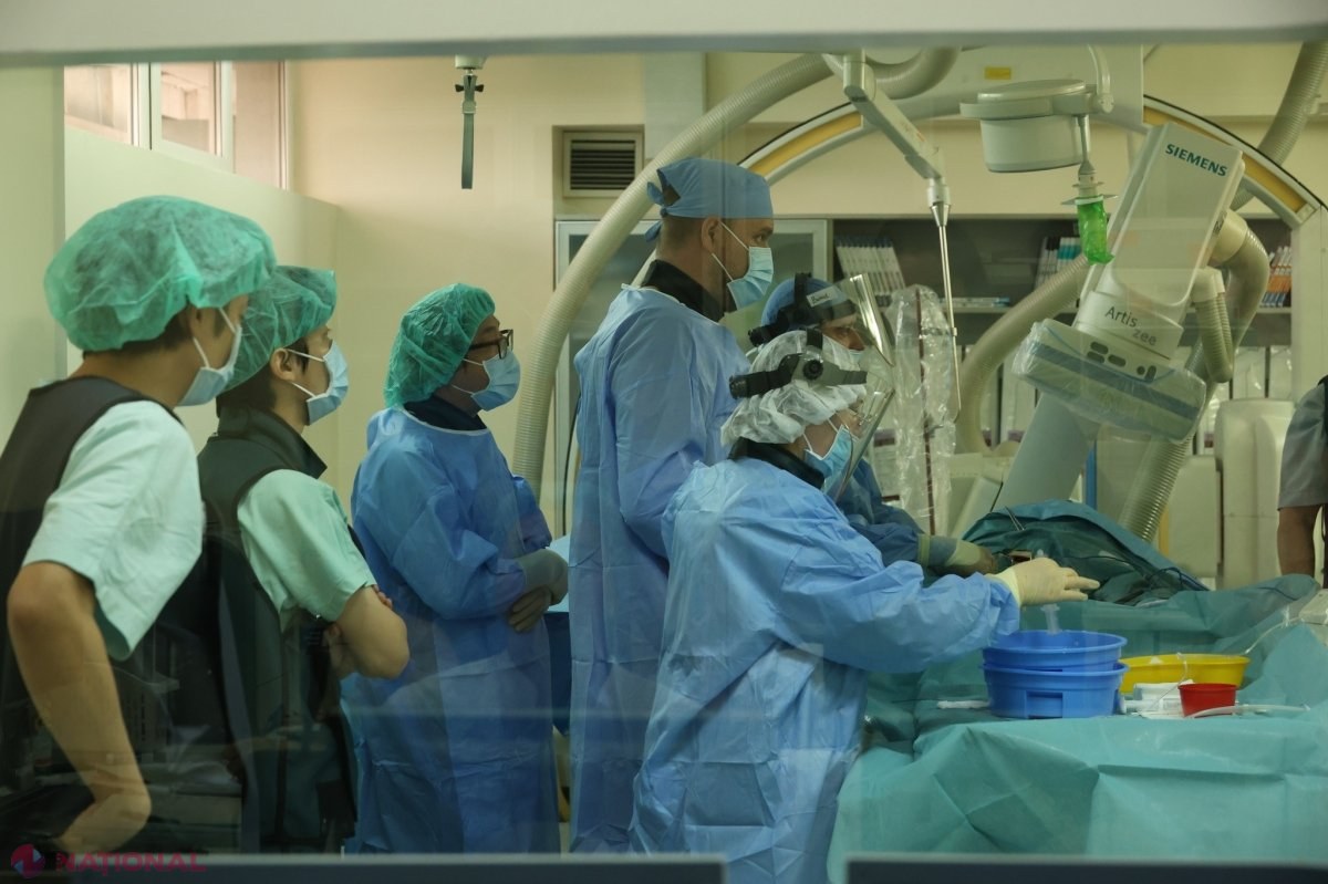 Intervenții chirurgicale complicate desfășurate de medici din Japonia la Chișinău, alături de colegi din R. Moldova. Trei pacienți au obținut șansa la o nouă viață