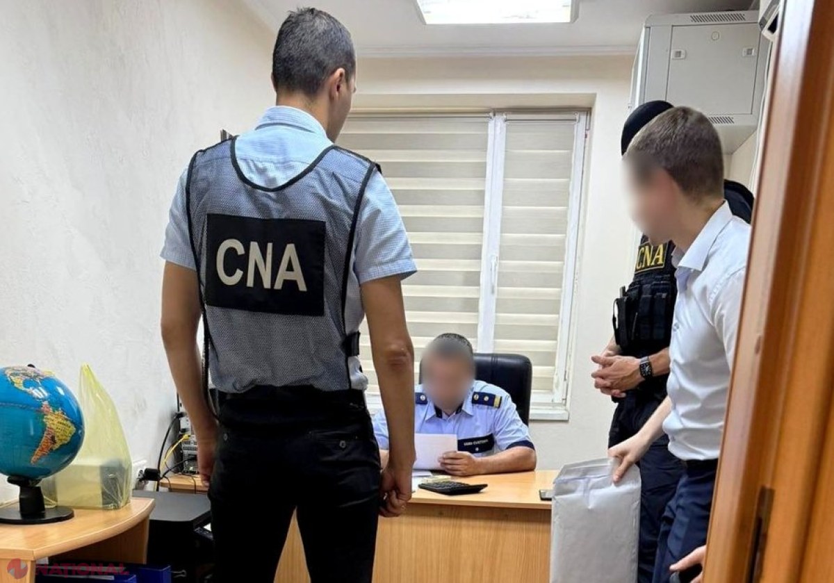 VIDEO // Mai mulți VAMEȘI, inclusiv șeful Biroul vamal „Nord”, REȚINUȚI într-un dosar de corupție. Aceștia ar fi primit remunerări ilegale ce variau între 1 500 și 9 000 de euro