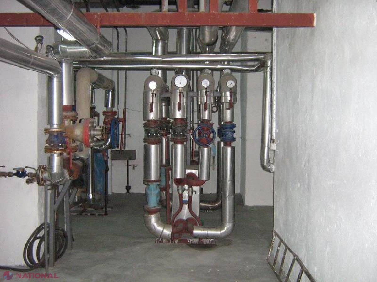 Mai multe blocuri din Chișinău trec la un NOU sistem de termoficare. Facturi mai mici cu 34 la sută?