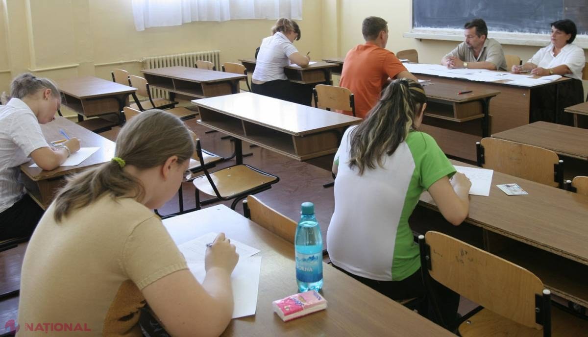  Peste 20 de candidați au fost EXCLUȘI astăzi de la examenul de BAC