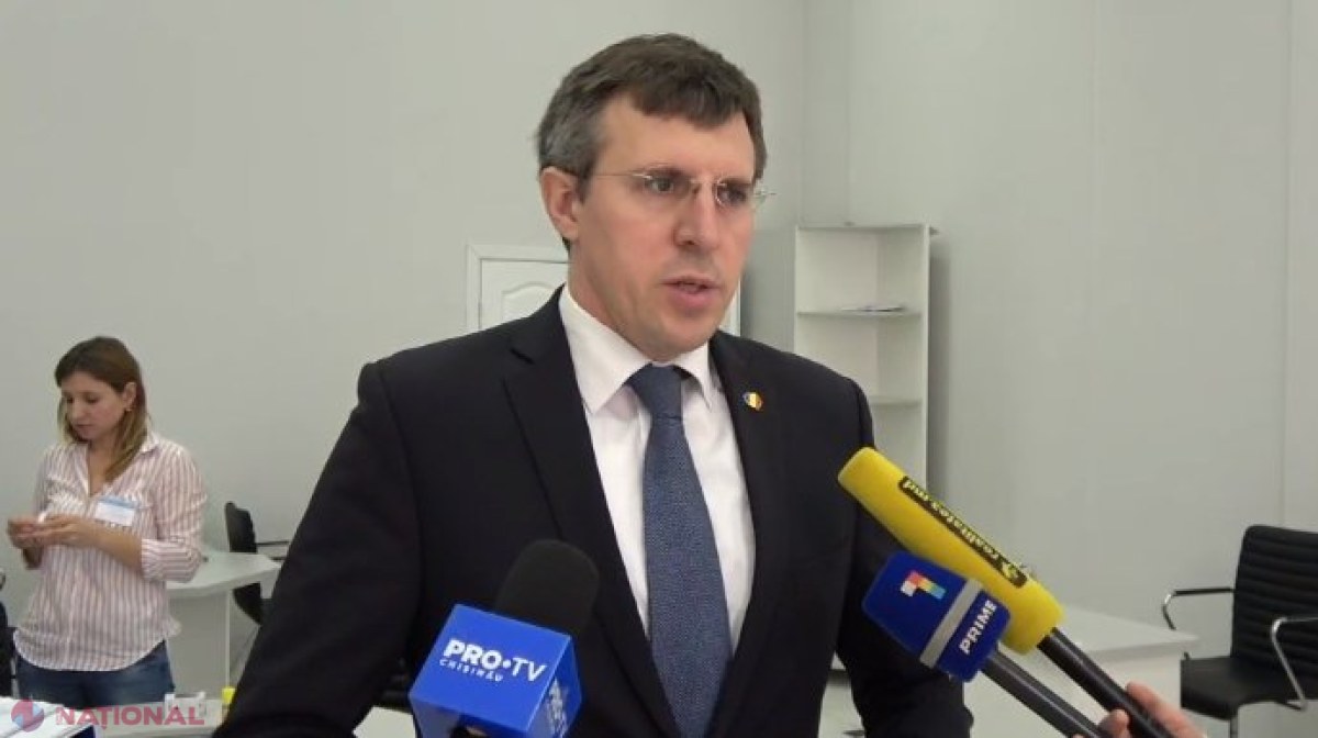 VIDEO // Dorin Chirtoacă a depus documentele pentru a fi înregistrat în calitate de candidat în circumscripția nr. 32 din Chișinău: „Oricât de odios ar fi acest regim, noi nu avem dreptul să fim ca Plahotniuc, Dodon și Șor”