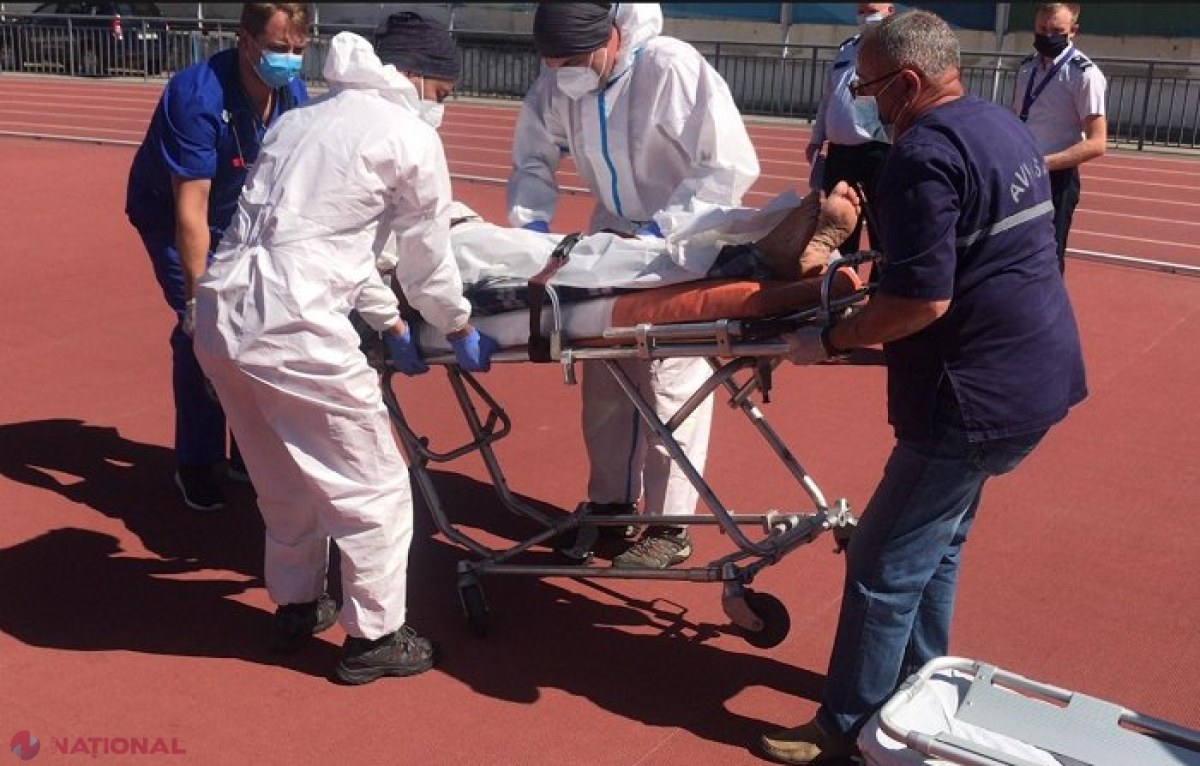VIDEO // Un bărbat din Ocnița a fost adus la Chișinău cu elicopterul SMURD de la Iași pentru a continua tratamentul în capitală 
