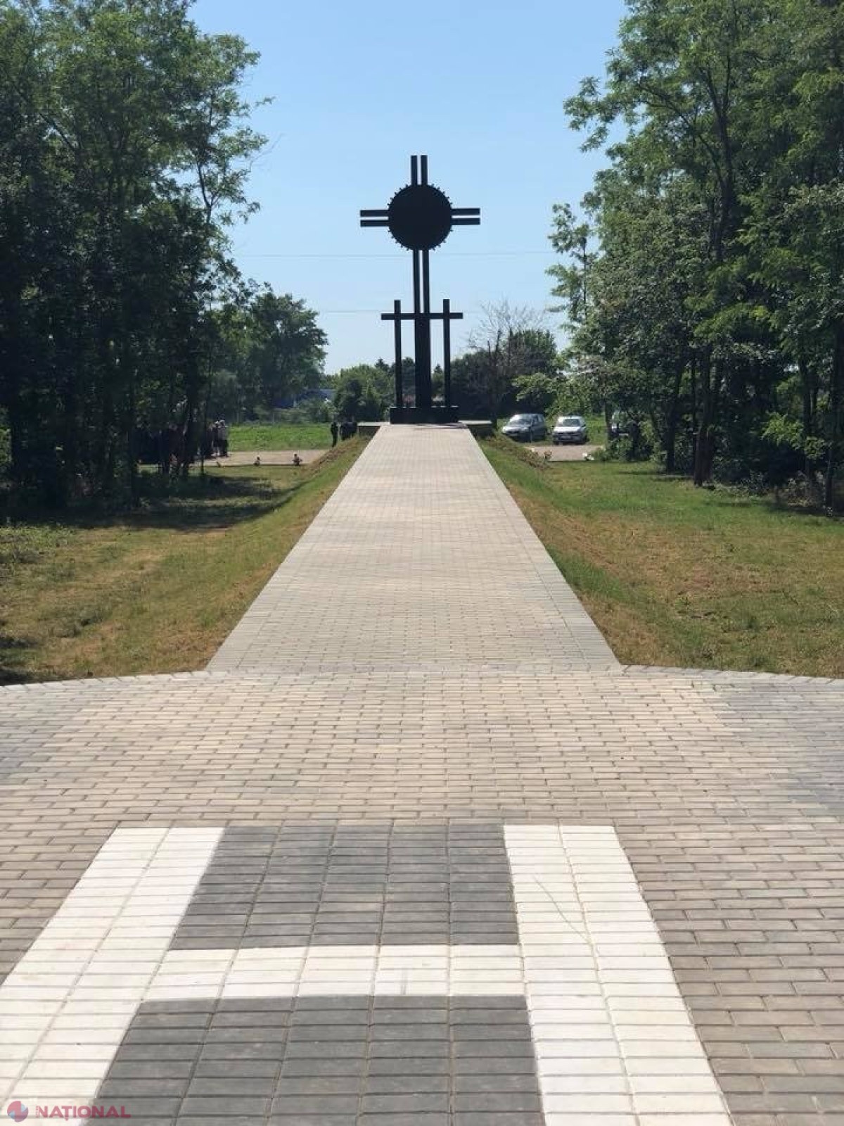 FOTO // Doi ani de la PRĂBUȘIREA elicopterului SMURD la Haragâș. Ambasadorul Ioniță: „Este important ca sacrificiul lor să nu fie uitat! Eroii nu mor niciodată!”