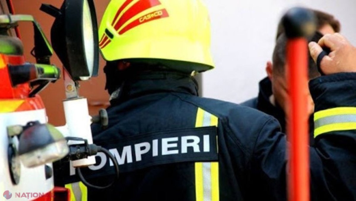 Incendiu la Căușeni: Proprietarul apartamentului în care au izbucnit flăcările a fost scos în stare de inconștiență și la scurt timp a decedat
