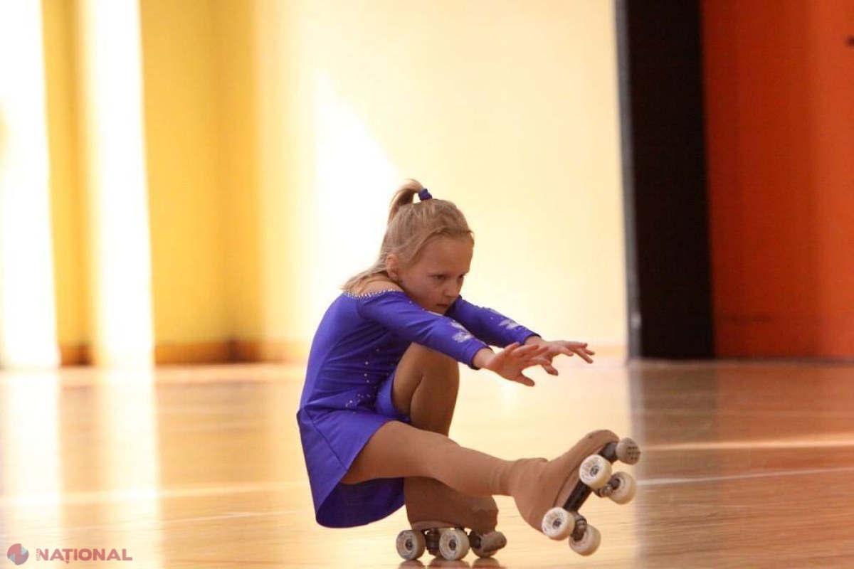 Micuța patinatoare pe role de la Padova 