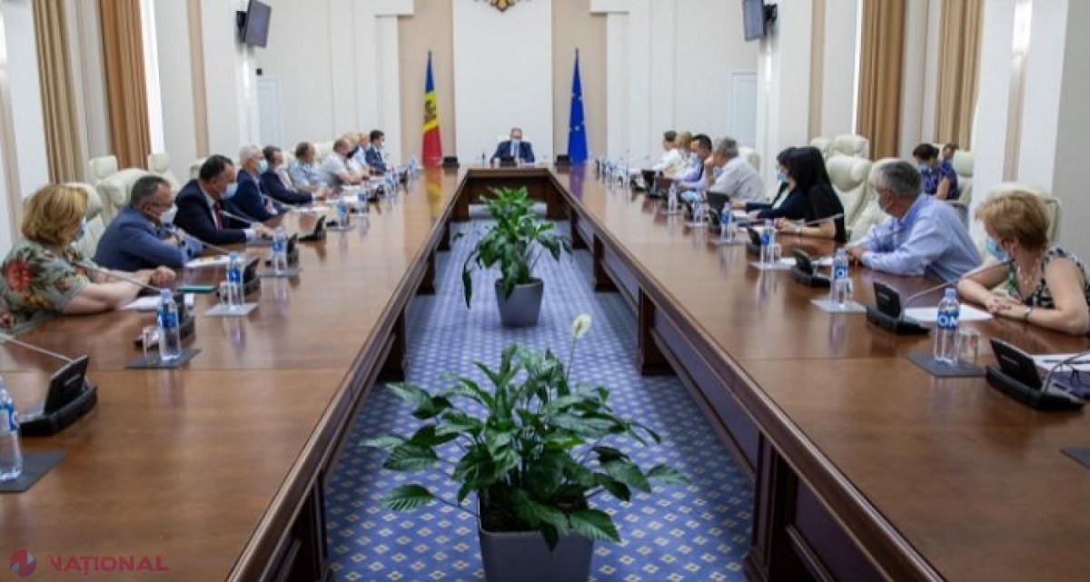 Vaccinare OBLIGATORIE pentru unele categorii de populație din R. Moldova: Autoritățile de la Chișinău, ÎNGRIJORATE de răspândirea noilor tulpini ale COVID-19, mult mai contagioase