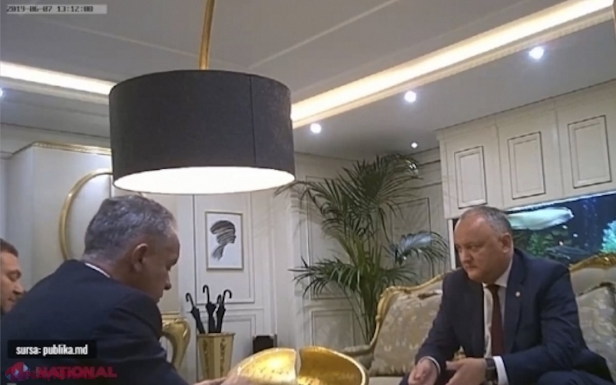 Plahotniuc forțează revenirea în politica din R. Moldova și deja s-ar fi hotărât prin intermediul cărei formațiuni să ajungă în Parlament: „Va apărea la alegerile parlamentare prin intermediul fostului meu ideolog Ceban...”
