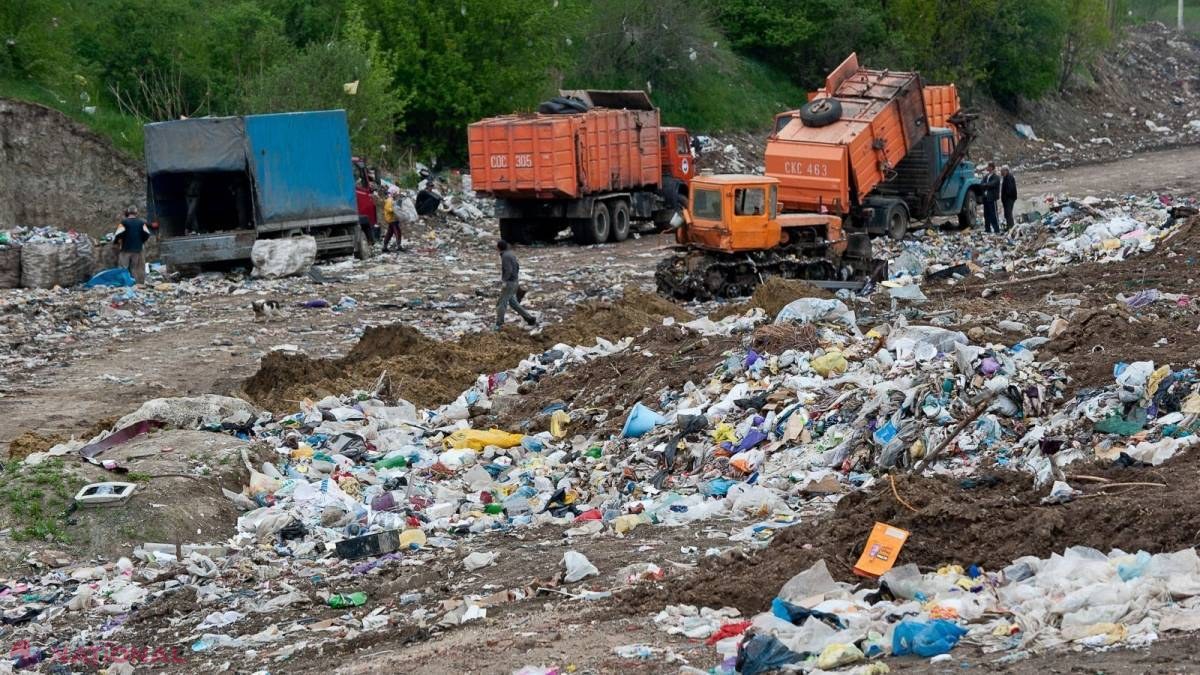 Transportarea deșeurilor din Chișinău la poligonul de la Țânțăreni, RELUATĂ: Primăria a alocat peste 39 de milioane de lei