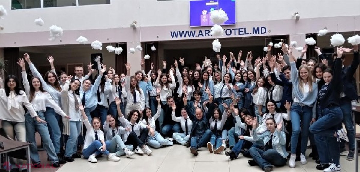 TOP NAȚIONAL // Liceul Teoretic Republican „Aristotel”, instituția de învățământ a anului 2024: Cea mai mare medie și cei mai mulți absolvenți cu nota 10 pe linie la BAC