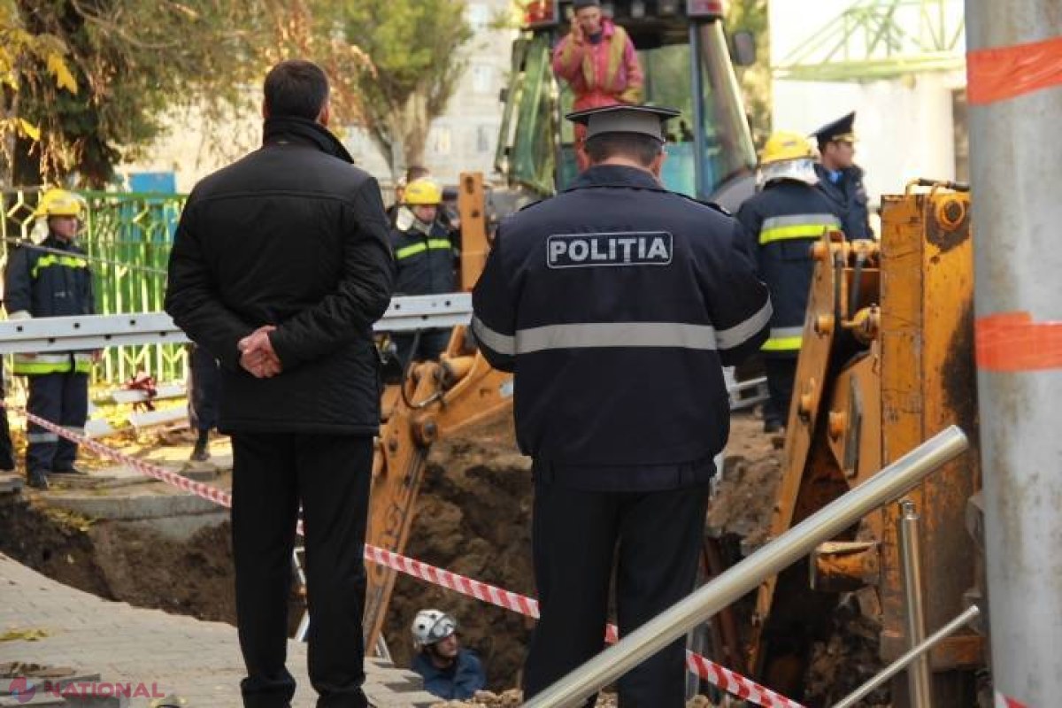 FOTO // Cine este bărbatul peste care s-a prăbușit astăzi un mal în centrul capitalei