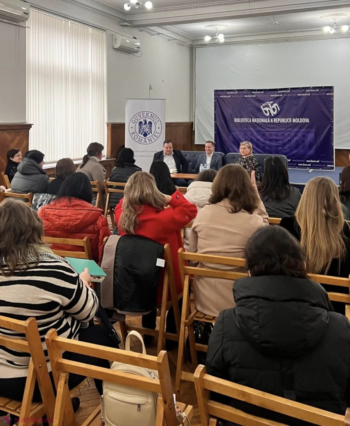 DRRM intenționează să doteze bibliotecile din R. Moldova cu cărți în format fizic și digital. Adrian Dupu: „Fondul de carte în limba ROMÂNĂ al bibliotecilor din R. Moldova este insuficient, iar cel existent este în mare parte învechit”