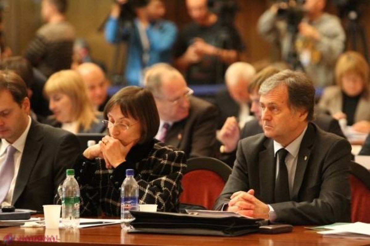 Noi certuri în Parlament! Liberalii lui Ghimpu au câștigat