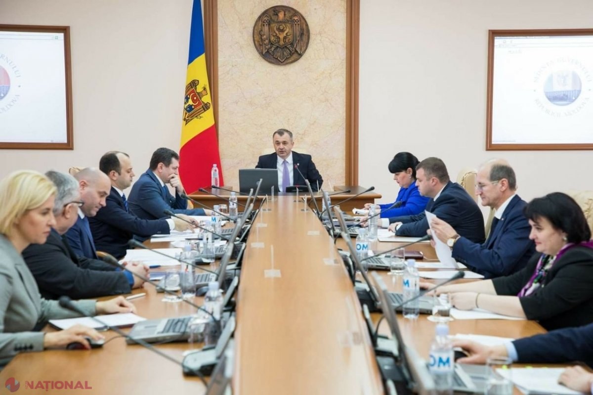 Premierul Chicu va merge pe 27 aprilie la PIZZA cu membrii Guvernului. Până atunci, Executivul va aproba proiectele declarate NECONSTITUȚIONALE: „În caz contrar, țara va intra în colaps financiar și social-economic”