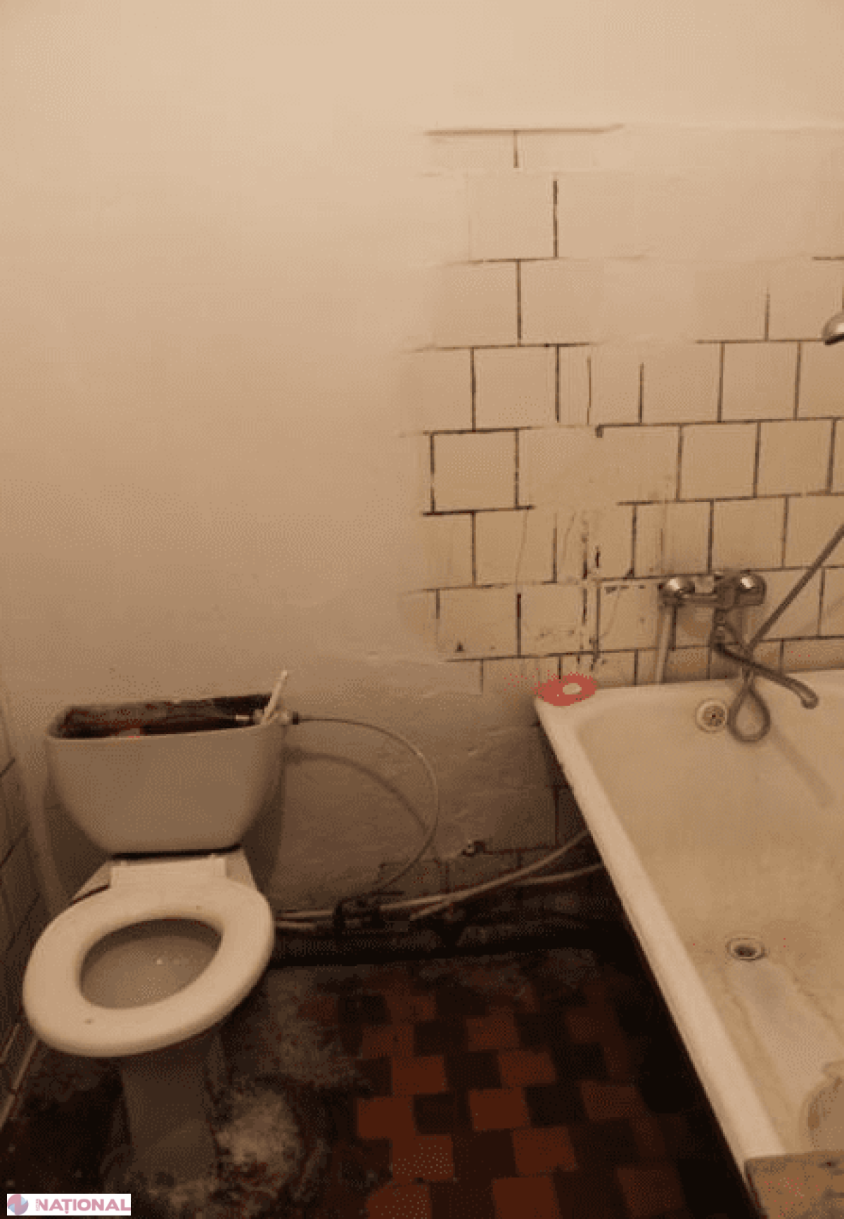 NEREGULI // Familii și persoane cu dizabilități mintale la Azilul Republican pentru invalizi şi pensionari