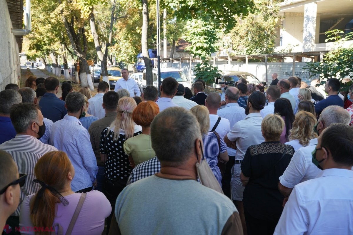 Renato Usatîi, desemnat OFICIAL candidat al „Partidului Nostru” la alegerile prezidențiale. Formațiunea a înregistrat la CEC grupul de inițiativă pentru colectarea semnăturilor