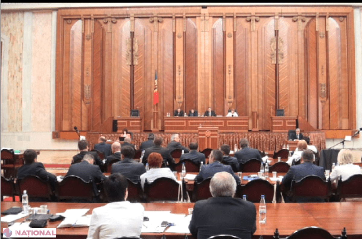 O nouă moțiune de cenzură în Parlament