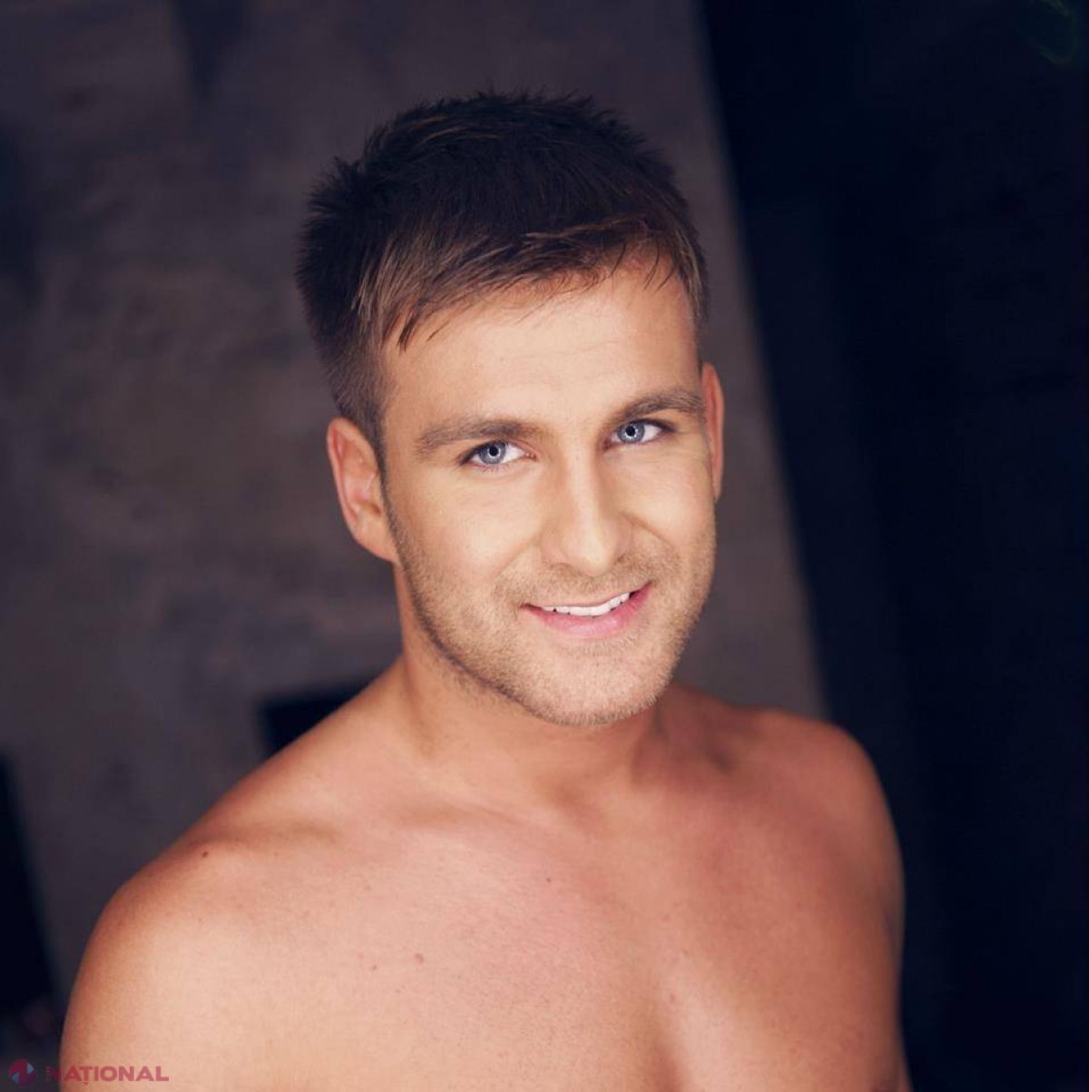 FOTO // Ionel Istrati, sărut pasional cu iubita sa! Vezi cum arată aleasa