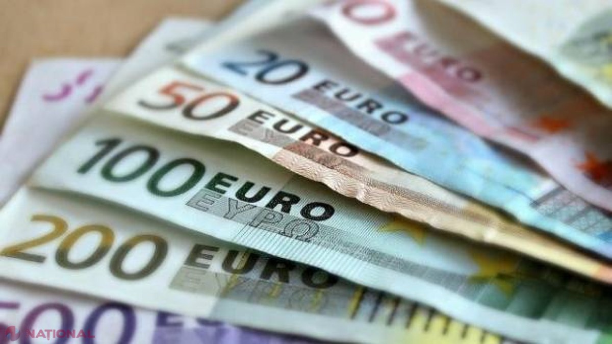 Câte 350 de euro de la stat pentru fiecare tânăr din România. Cu o singură condiţie  