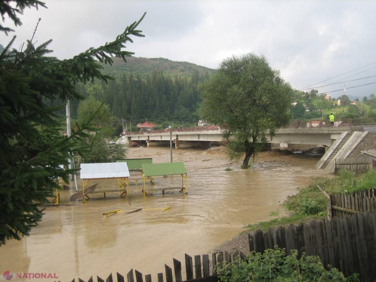 Atenție! Cod galben de INUNDAȚII în toată republica. Cum va fi vremea în week-end?