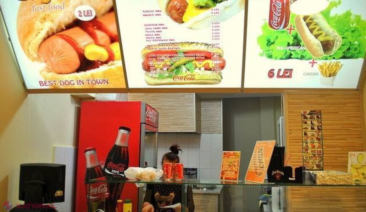 Șase persoane, inclusiv un COPIL, au cumpărat ieri kebab și au ajuns la SPITAL