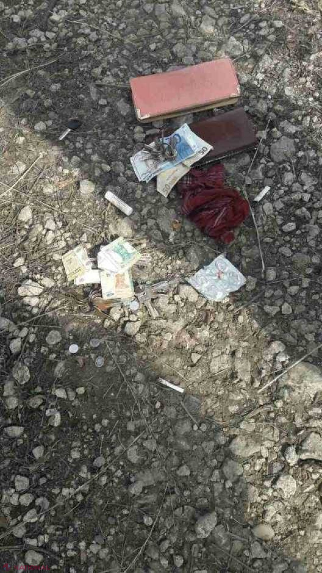 Chișinău: A tăbărât peste o femeie în casă, a electrucutat-o și i-a furat patru portmonee cu bani. Salvarea i-a venit de la vecinul polițist