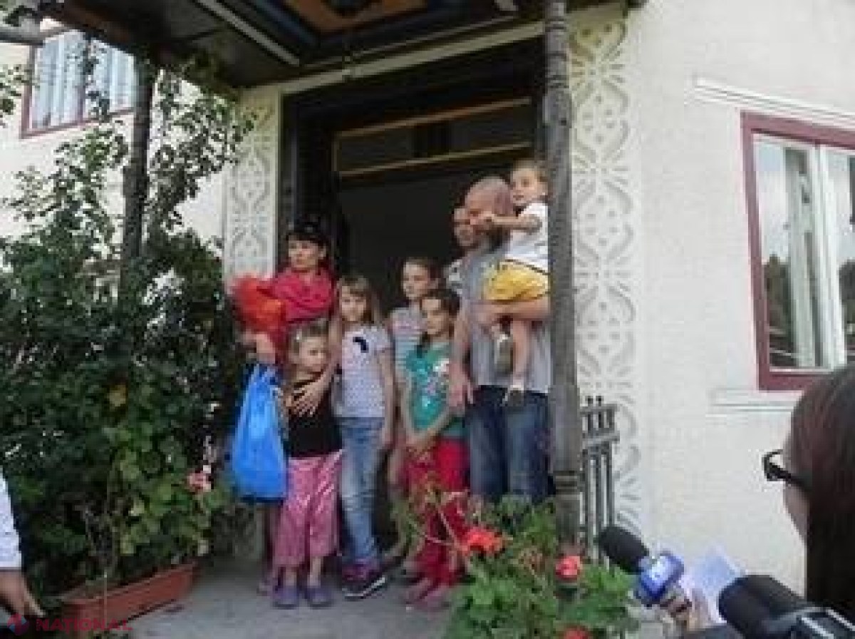 POVESTEA emoționantă a unei familii de refugiaţi ucraineni cu șapte copii care a ajuns în România