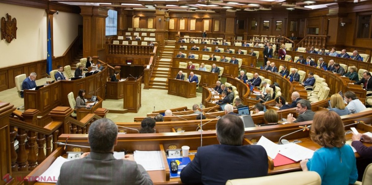 Scântei între doi deputați din Blocul „ACUM”. Igor Grosu către Maria Ciobanu: „Lăsați românofobia!”