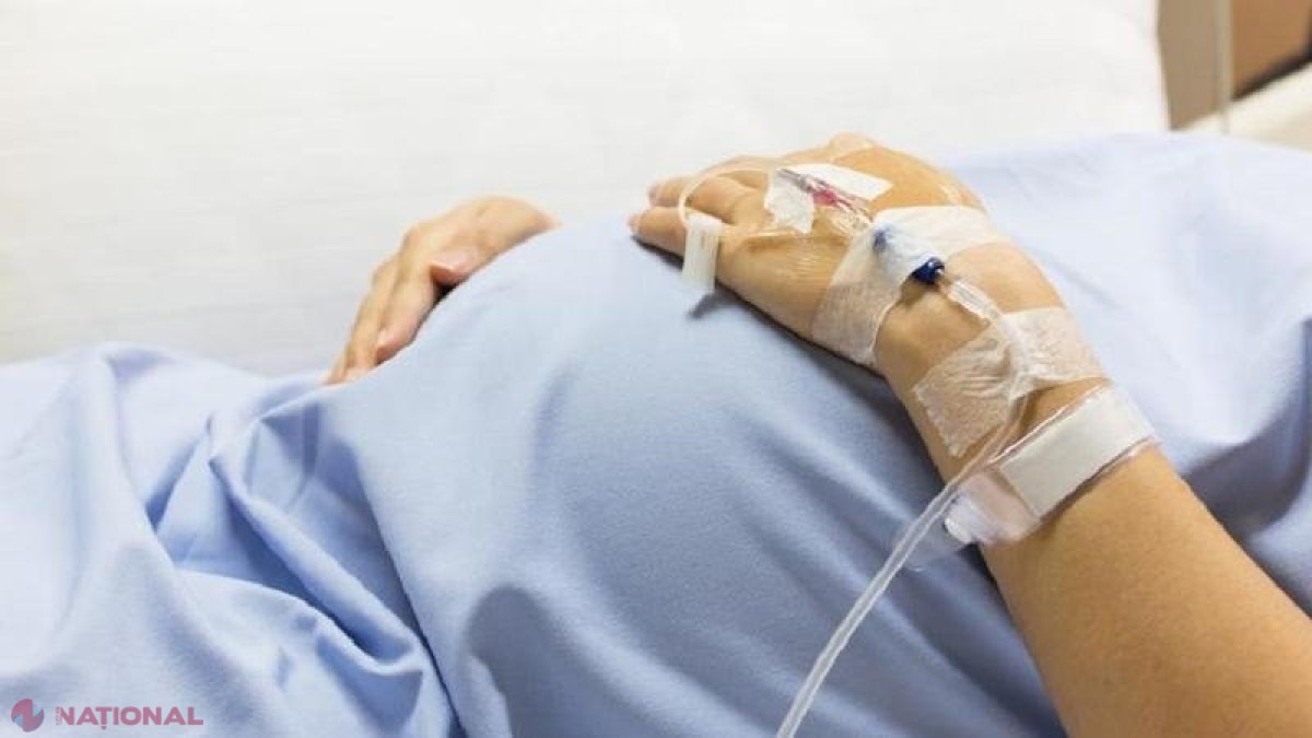 Femeia care NU s-a vindecat de COVID nici după 6 luni. În fiecare săptămână are alte simptome