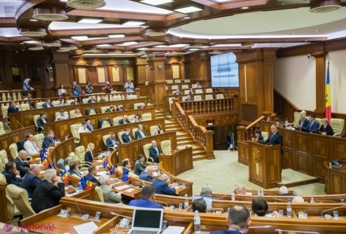 Şedinţa Parlamentului de mâine, când urmează a fi examinată moțiunea de cenzură împotriva Guvernului Sandu, ar fi NEREGULAMENTARĂ