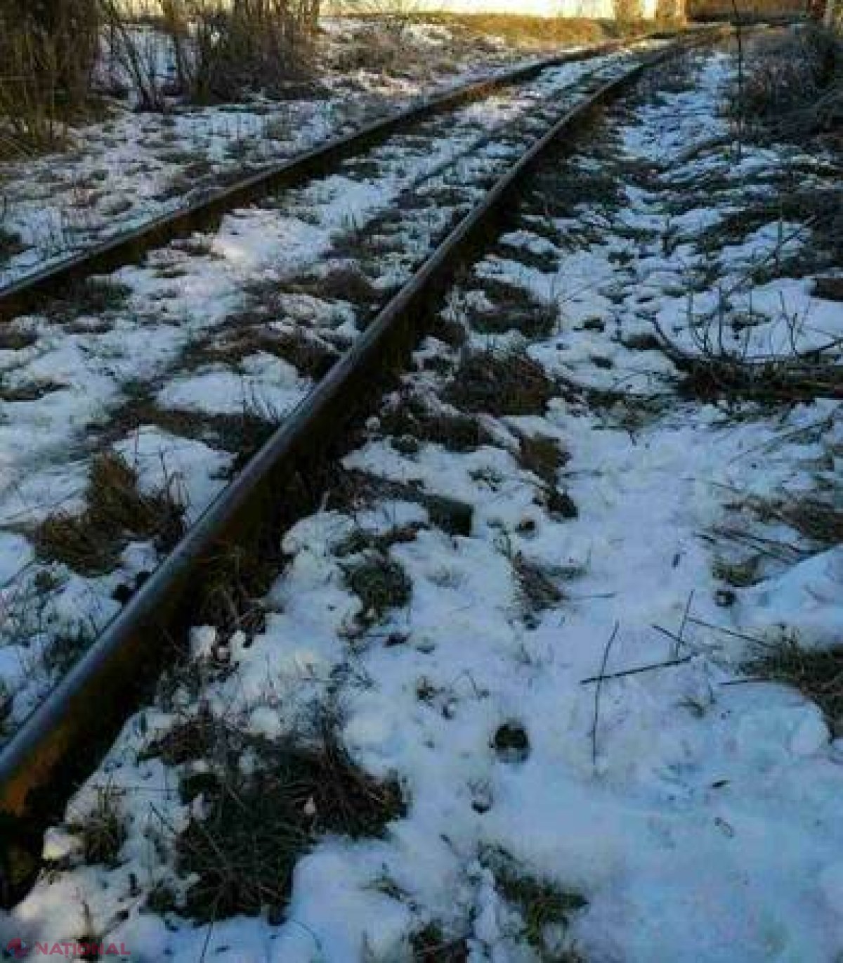 Un angajat de la „Căile Ferate ale Moldovei”, prins în timp ce voia să FURE sute de litri de combustibil