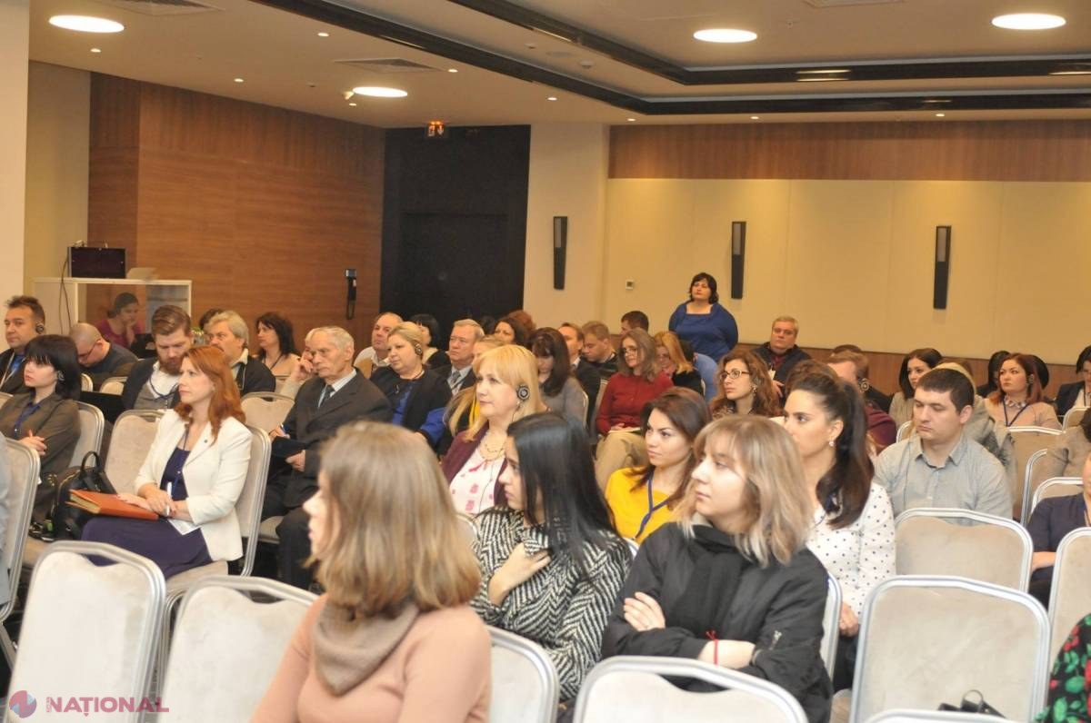 DOC // REZOLUȚIA adoptată la Formul Mass-Media 2017: Jurnaliștii sunt îndemnați să se OPUNĂ controlului politic
