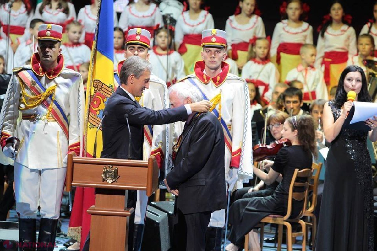 FOTO // Premiile Naționale au ajuns la laureați