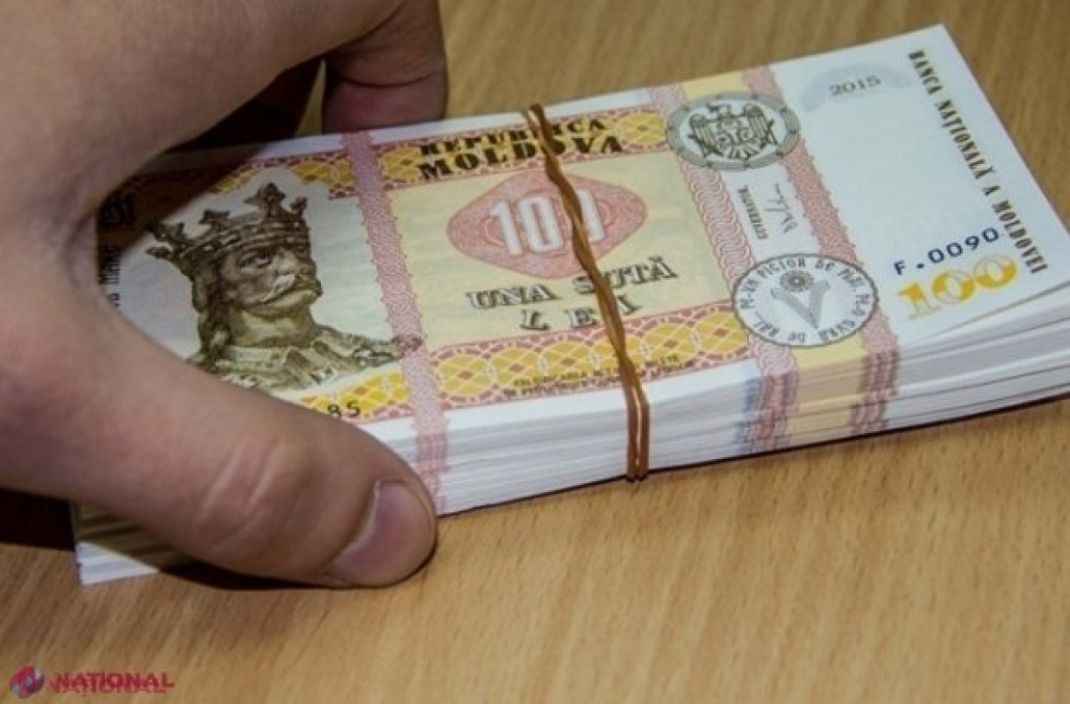 R. Moldova: Numărul persoanelor care primesc salarii de peste 10 000 de lei lunar a crescut de 4,5 ori în ultimii cinci ani. Câți angajați mai sunt remunerați cu sume sub 3 000 de lei