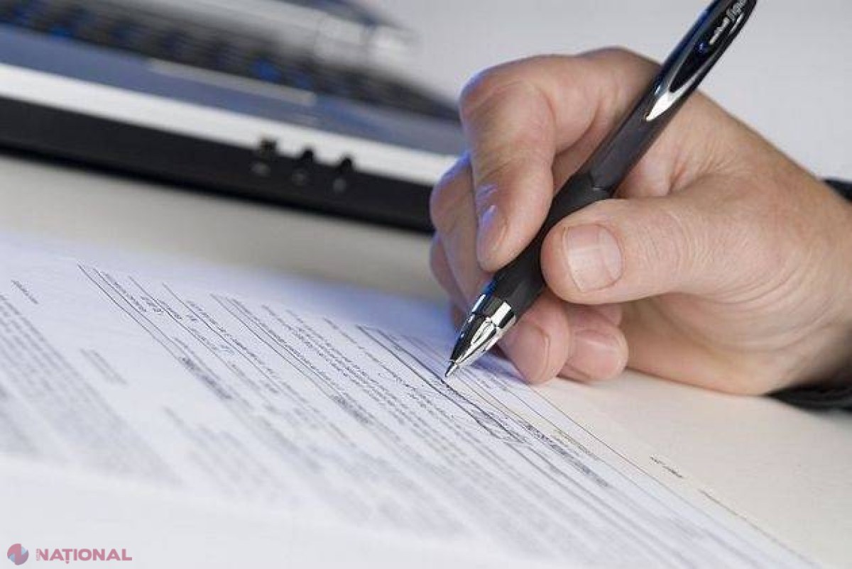 Procesarea declarațiilor de avere a funcționarilor, de două ori mai ieftină. Câte acte sunt scanate săptămânal