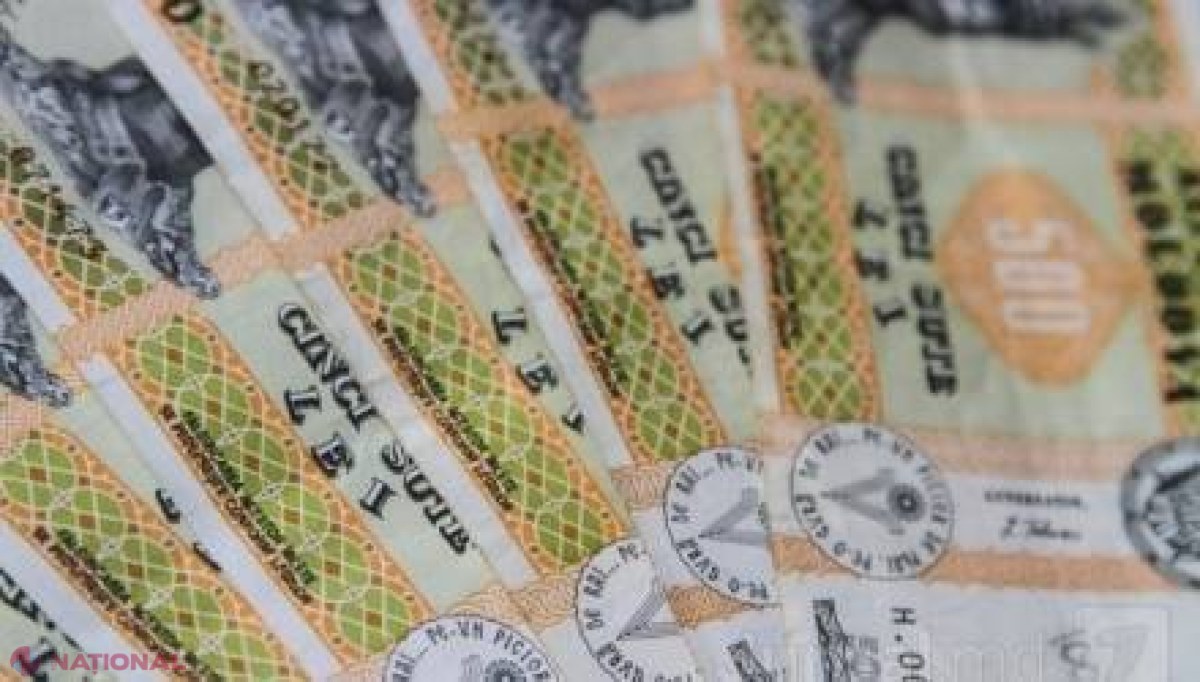 Angajat al Fiscului, acuzat de corupere pasivă