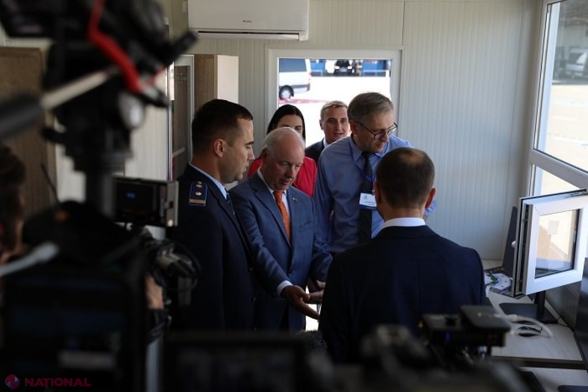 VIDEO // O SINGURĂ oprire la Leușeni-Albița: Logistică DA – control comun BA! SUA au donat șase birouri mobile care vor fi amplasate pe partea română și în care vor lucra și vameși din R. Moldova