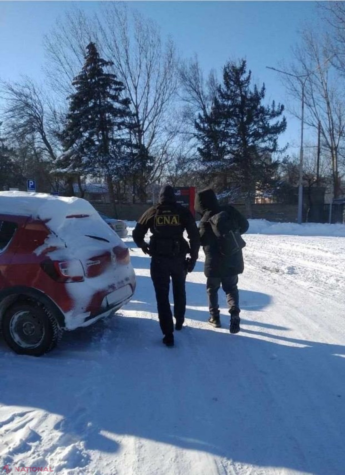 Un figurant în dosarul „frauda bancară”, anunțat în căutare internațională, a fost încătușat la PTF Leușeni - Albița. Acesta este acuzat de complicitate la spălarea a 600 000 de euro în interesul unei organizații criminale