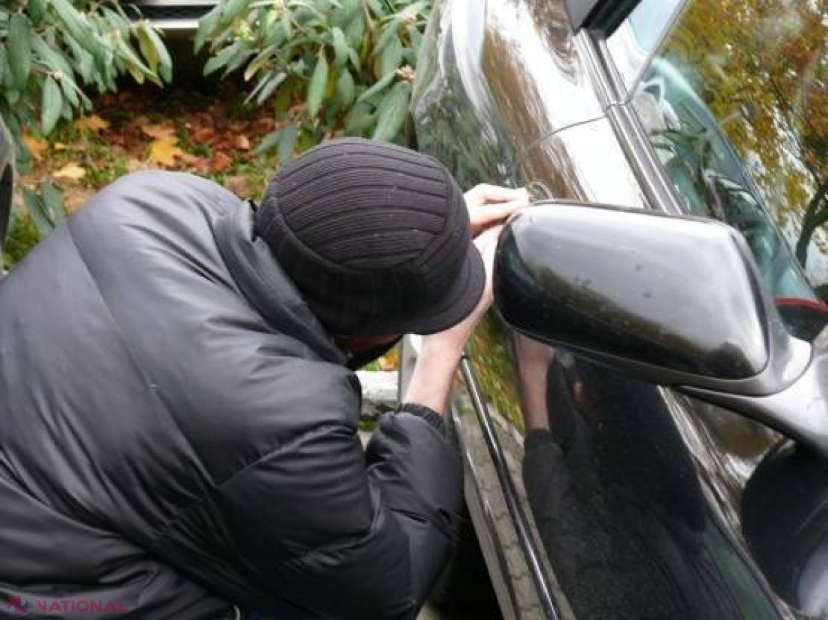 SPAIMA proprietarilor de automobile din sectorul Buiucani a fost încătuşată. Cum acţiona hoţul