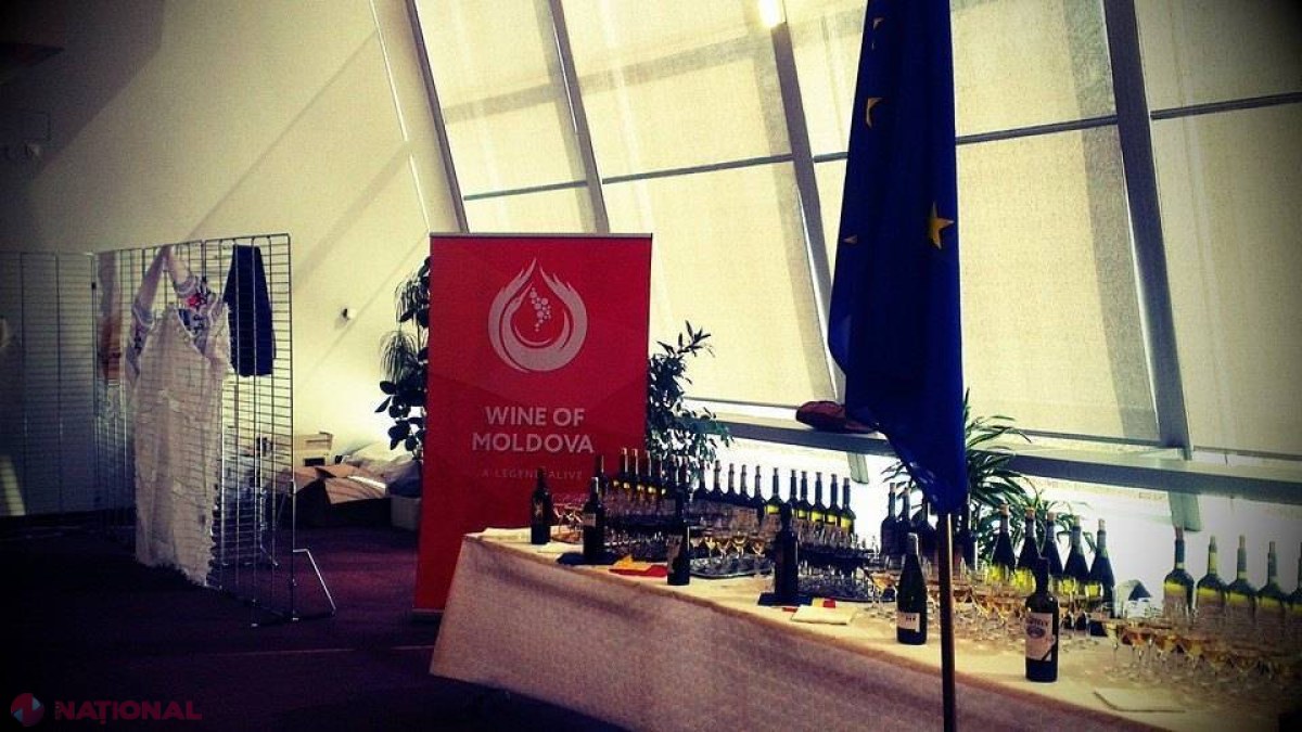 FOTO // „Tot Consiliul Europei bea vin moldovenesc, dansează și gustă din bucate autohtone”