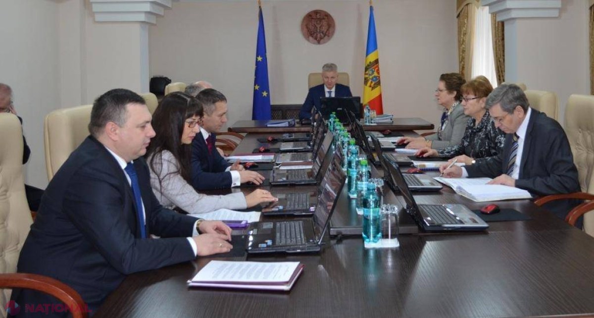 Membrul CSM cu venituri de MILIOANE
