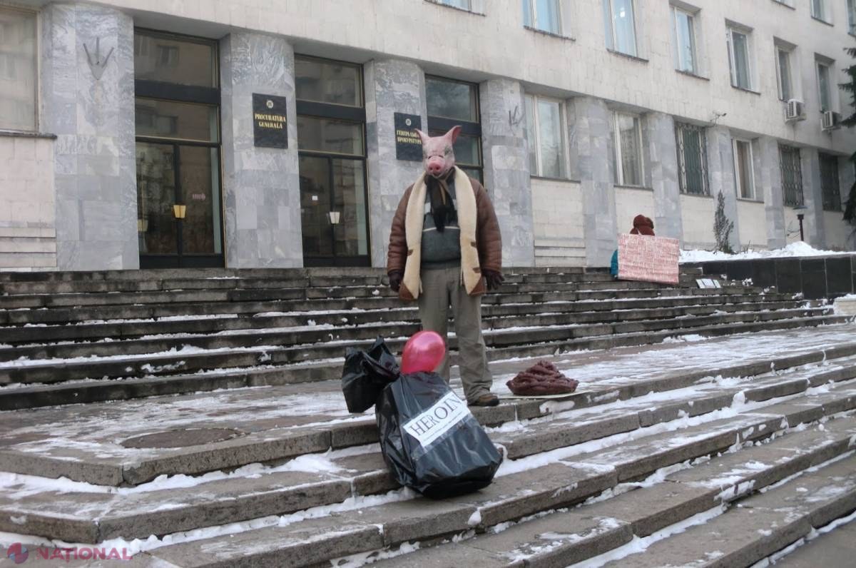 Protest zădărnicit: Mătăsaru nu a ajuns astăzi să „felicite” procurorii  