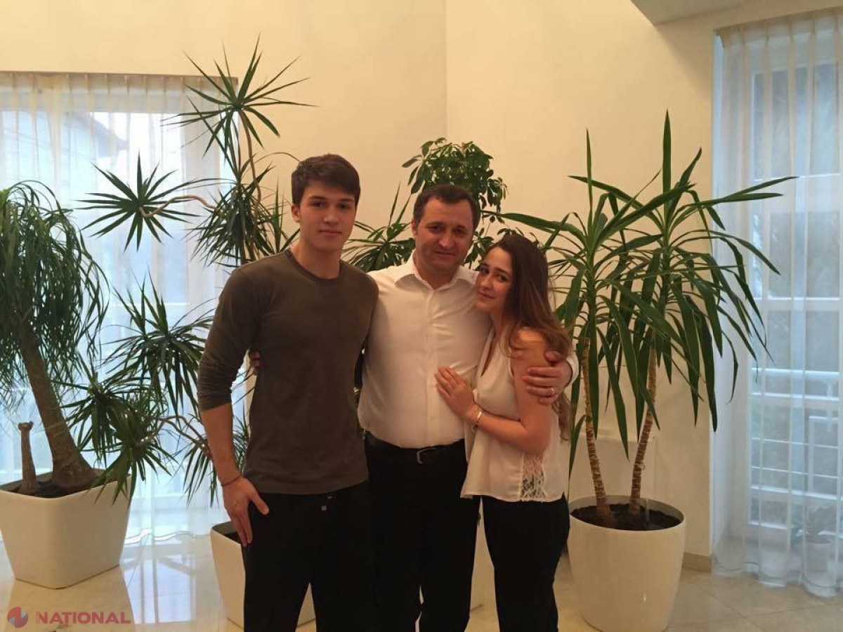 FOTO // Vlad Filat, alături de cei TREI copii ai săi: Luca, Iustina şi Ekaterina