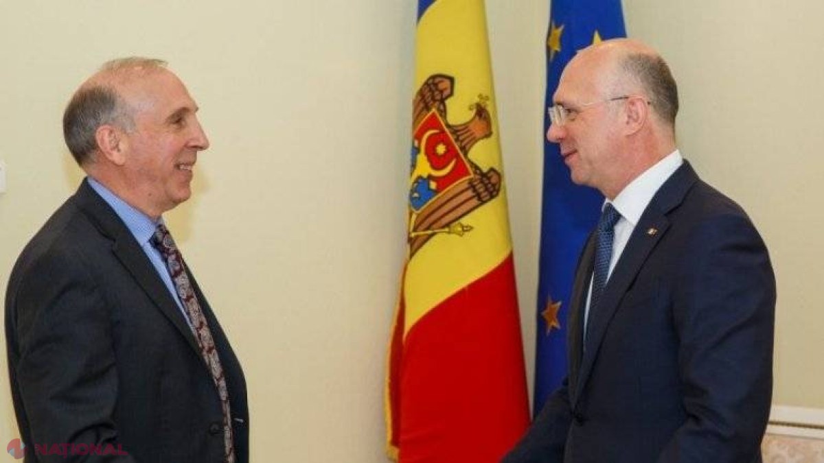 Ambasadorul SUA la Chișinău: „Cunosc câțiva miniștri propuși și eu cred că mulți sunt foarte capabili și au demonstrat în trecut că au experiență și cunoștințe”