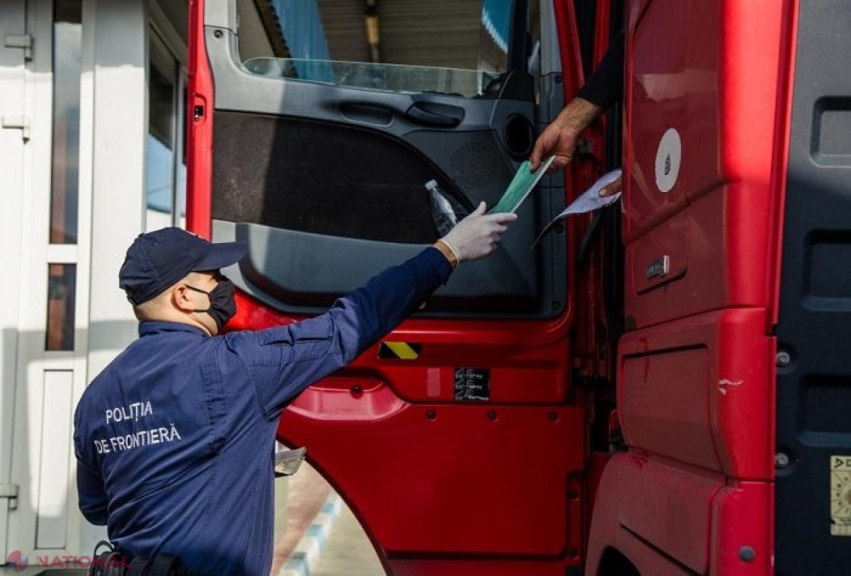 Un moldovean ducea marfă din Turcia în Federația Rusă cu documente FALSE pentru camionul cu remorcă