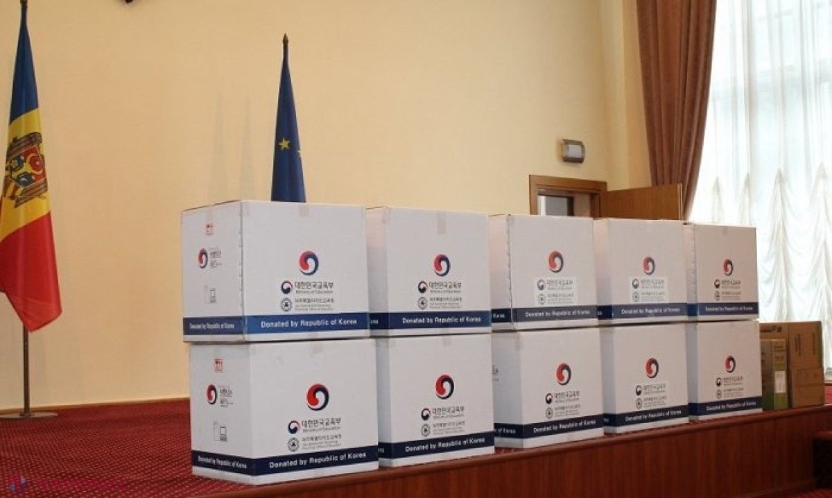 DOC // Coreea de Sud DONEAZĂ laptopuri instituțiilor de învățământ din R. Moldova: 900 de calculatoare timp de cinci ani