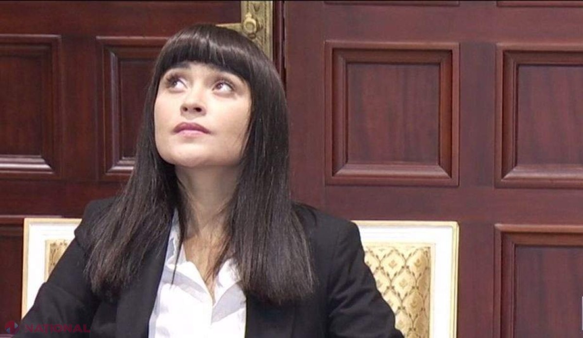 Irina Rimes, despre primii BANI câştigaţi: „Prefer să am o mașină scumpă când am și o viață scumpă. Dacă nu am, atunci de ce? Să întrețin aparențe? Lumea mă iubește pentru ceea ce cânt, nu pentru ceea ce afișez”