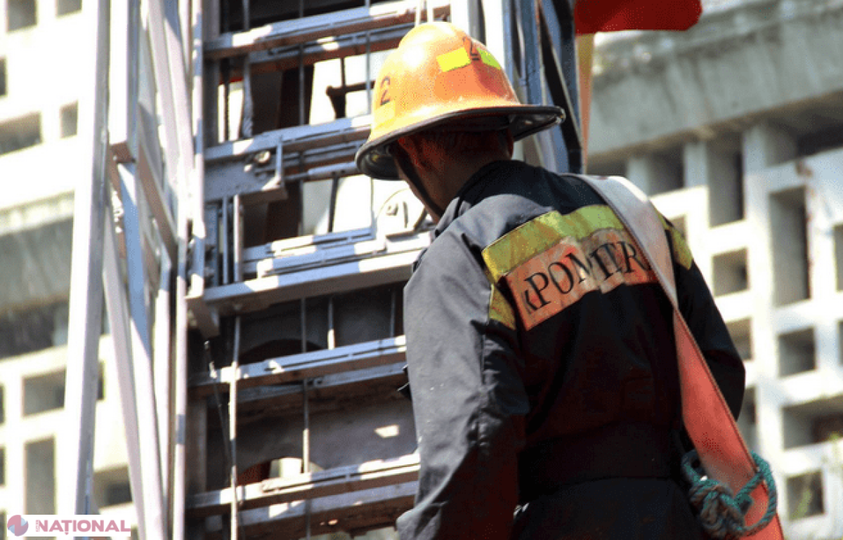 O casă cu două nivele și un camion din R. Moldova au ARS